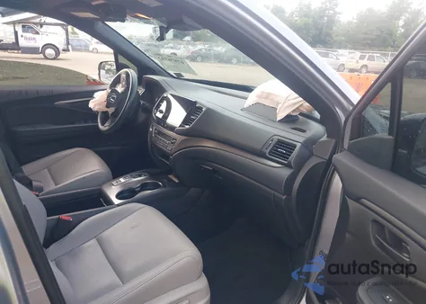 2022 Honda Passport Awd Ex-L z USA, uszkodzony, nr VIN 5FNYF8H5XNB021611